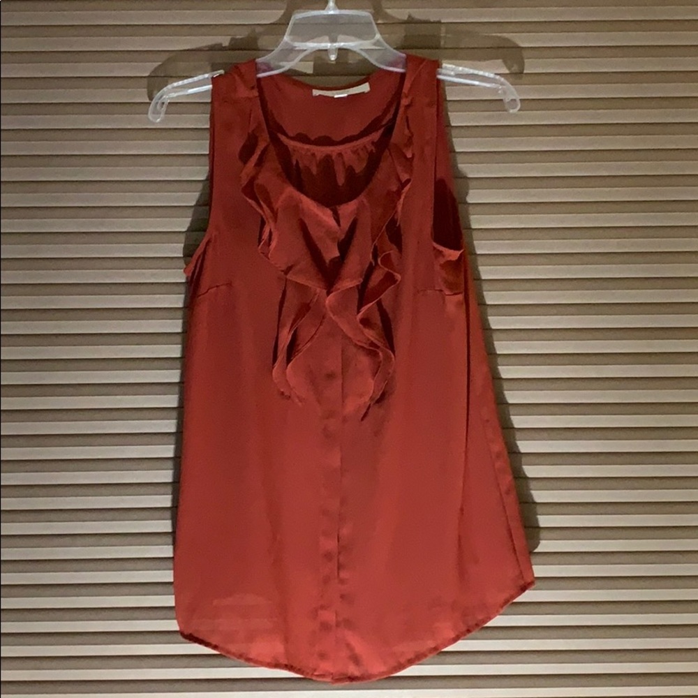 Lightweight LOFT blouse with ruffles